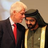 El Emir de Dubai junto a Bill Clinton en 2015