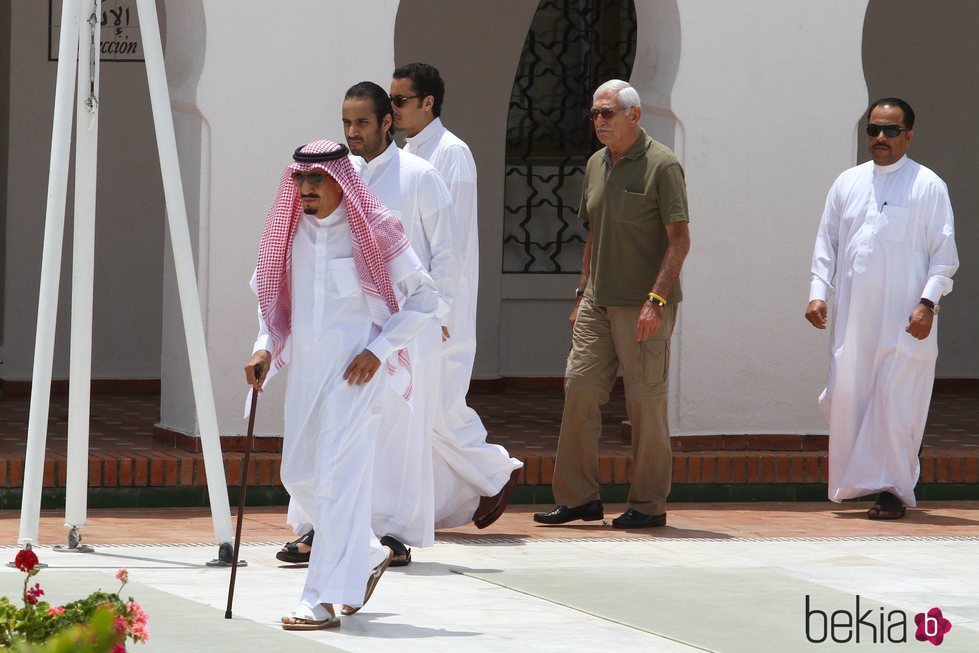 El Rey Salman de Arabia Saudí con su hijo el Príncipe Mohamed bin Salman