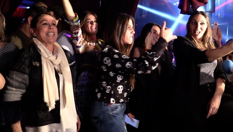 Isabel Pantoja, Anabel Pantoja e Irene Rosales en el concierto de Kiko Rivera