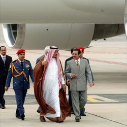 El Rey Salmán de Arabia Saudí llegando al aeropuerto de Barajas