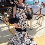 Raquel Bollo con un bonito vestido en la Feria de Abril 2018
