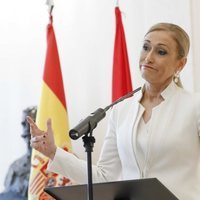 Cristina Cifuentes anunciando su dimisión a la Presidencia de la Comunidad de Madrid