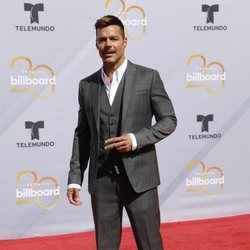 Ricky Martin en la alfombra roja de los Premios Billboard de la Música Latina de 2018