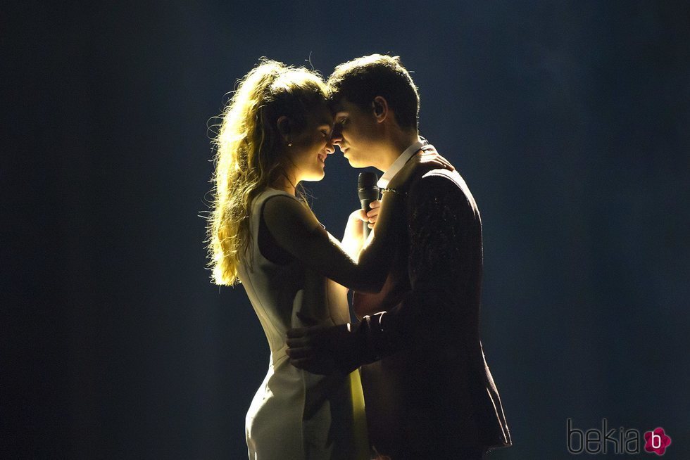 Amaia Romero y Alfred García muy unidos en sus ensayos para Eurovisión 2018