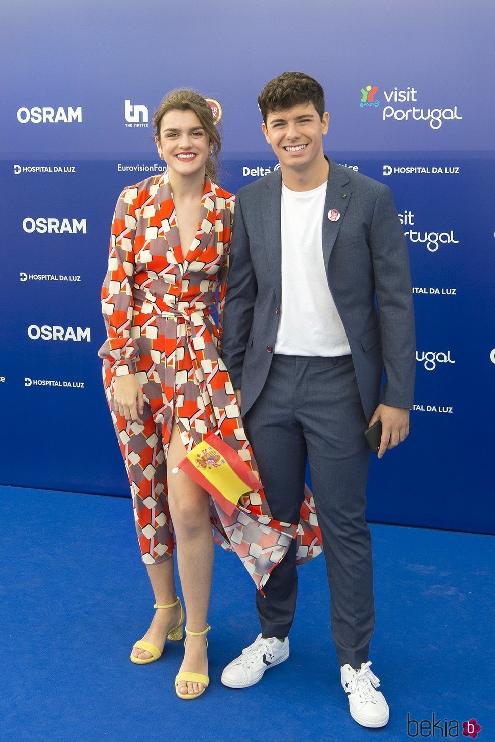 Alfred y Amaia en la Blue Carpet antes de Eurovisión 2018