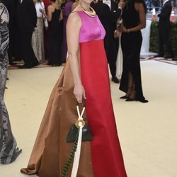 Claire Danes en la alfombra roja de la Gala MET 2018