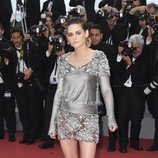 Kristen Stewart en la alfombra roja de la película 'BlacKkKlansman' en el Festival de Cannes de 2018