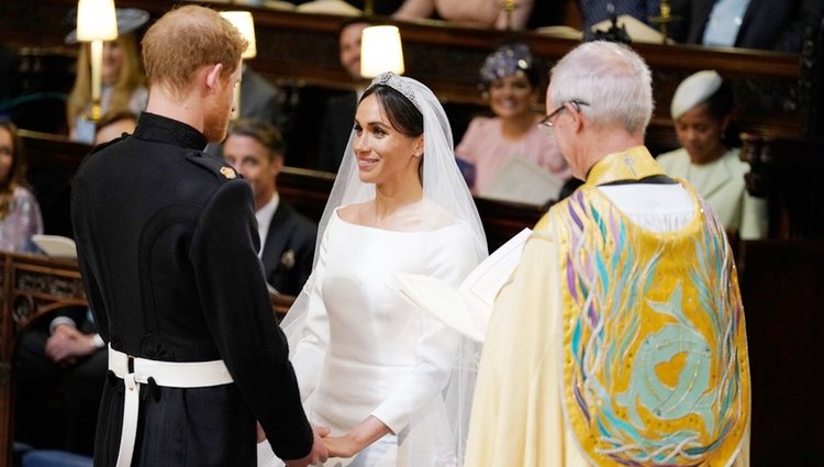 El Príncipe Harry y Meghan Markle durante los votos matrimoniales