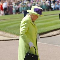 La Reina Isabel II llegando a la boda del Príncipe Harry y Meghan Markle