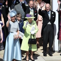 La Familia Real Británica se despide del Príncipe Harry y Meghan Markle tras su boda