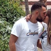 Chabelita Pantoja y Alberto Isla besándose en el Parque de Atracciones de Madrid