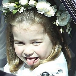 La Princesa Carlota sacando la lengua en la boda del Príncipe Harry y Meghan Markle