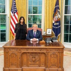 Kim Kardashian reunida con Donald Trump en la Casa Blanca
