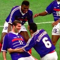 Zidane celebrando un gol en el Mundial de 1998