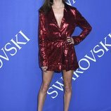 Alessandra Ambrosio en la alfombra roja de los CFDA Fashion Awards 2018
