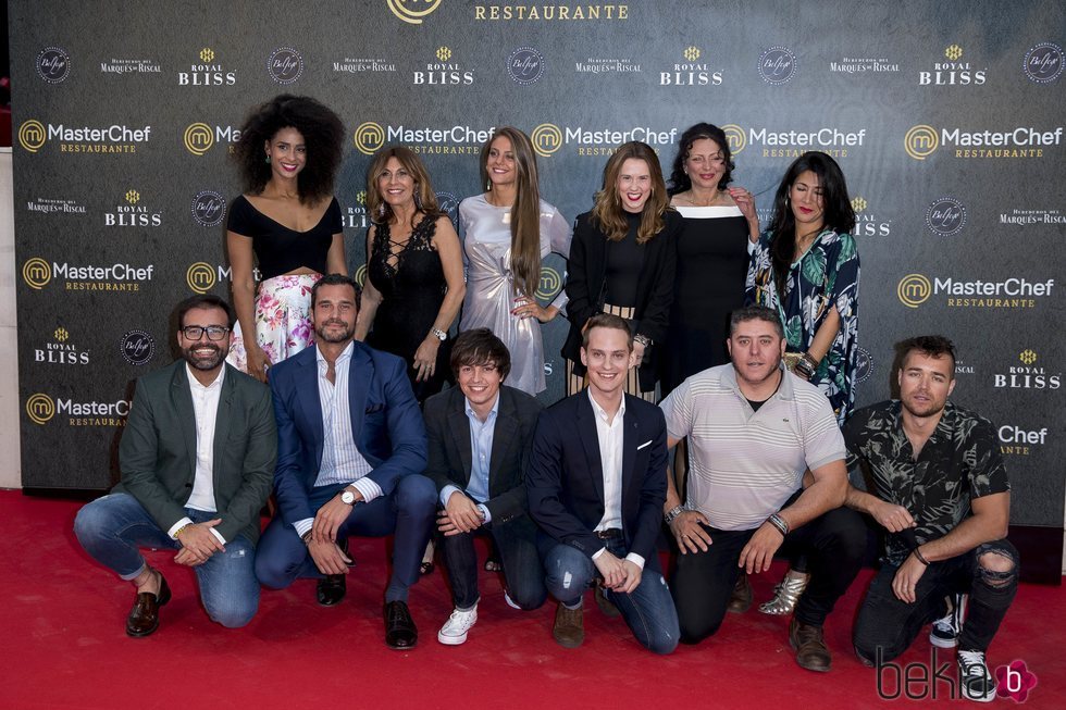 Los concursantes de 'MasterChef 6' en la inauguración del restaurante del programa en Madrid