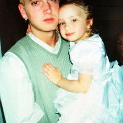 Eminem presenta a su hija Hailie Jade Scott