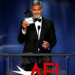 George Clooney con su Premio AFI 2018