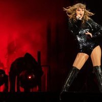 Taylor Swift durante uno de sus conciertos de la gira 'Reputation' en Los Ángeles