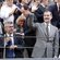 El Rey Felipe VI saludando a los asistentes a la Corrida de la Prensa 2018