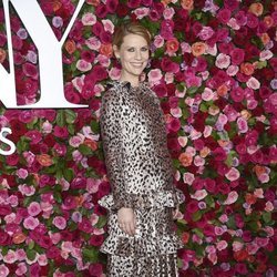Claire Danes presume de embarazo en los Premios Tony 2018