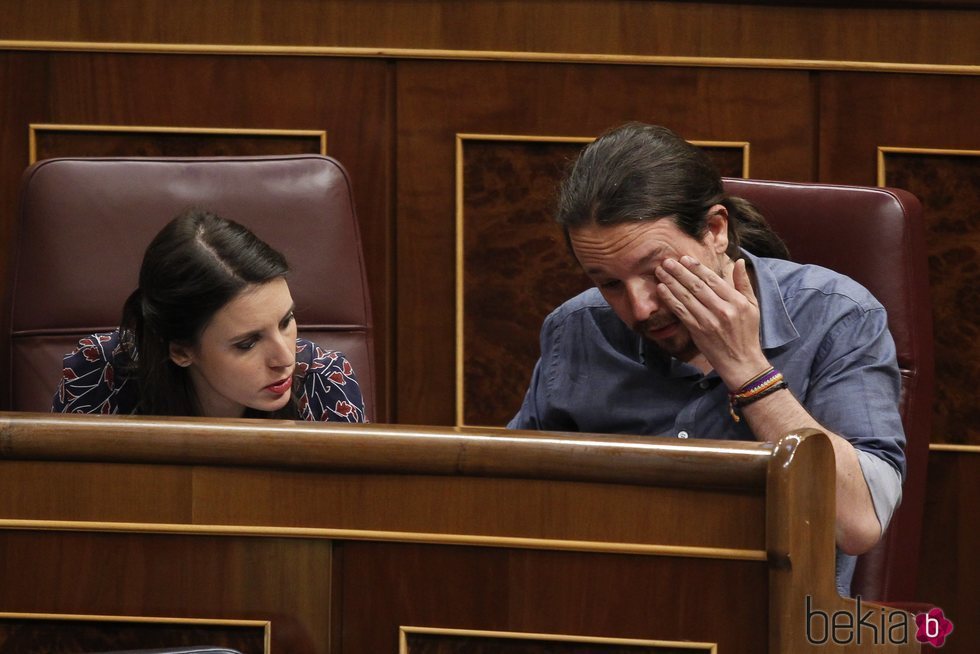 Irene Montero y Pablo Iglesias en una sesión del Congreso de los Diputados