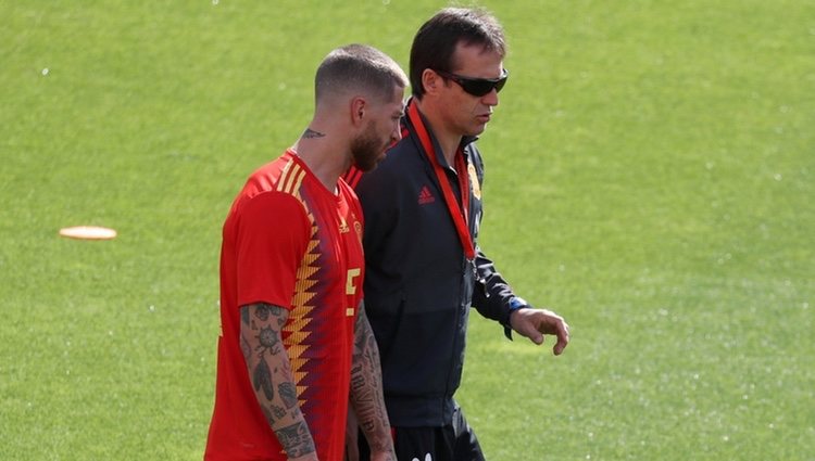 Julen Lopetegui con Sergio Ramos en la Selección Española