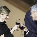 La Princesa Letizia brinda con Sebastián Piñera en la cena de gala en Chile