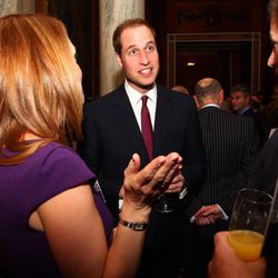 El Príncipe Guillermo en la recepción a la prensa en Buckingham Palace
