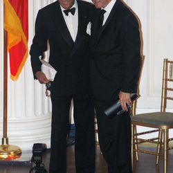 Óscar de la Renta y Bill Clinton en la 2011 Gold Medal Gala