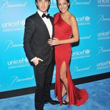 Kevin Jonas y Danielle Jonas en la Gala Unicef de Nueva York