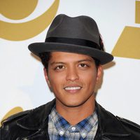 Bruno Mars en la gala de los nominados a los Grammy 2012