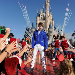 Justin Bieber actúa en Disney World Florida