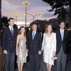 Los Reyes Felipe y Letizia, el Rey Juan Carlos, la Infanta Cristina e Iñaki Urdangarin en los Premios Laureus 2006