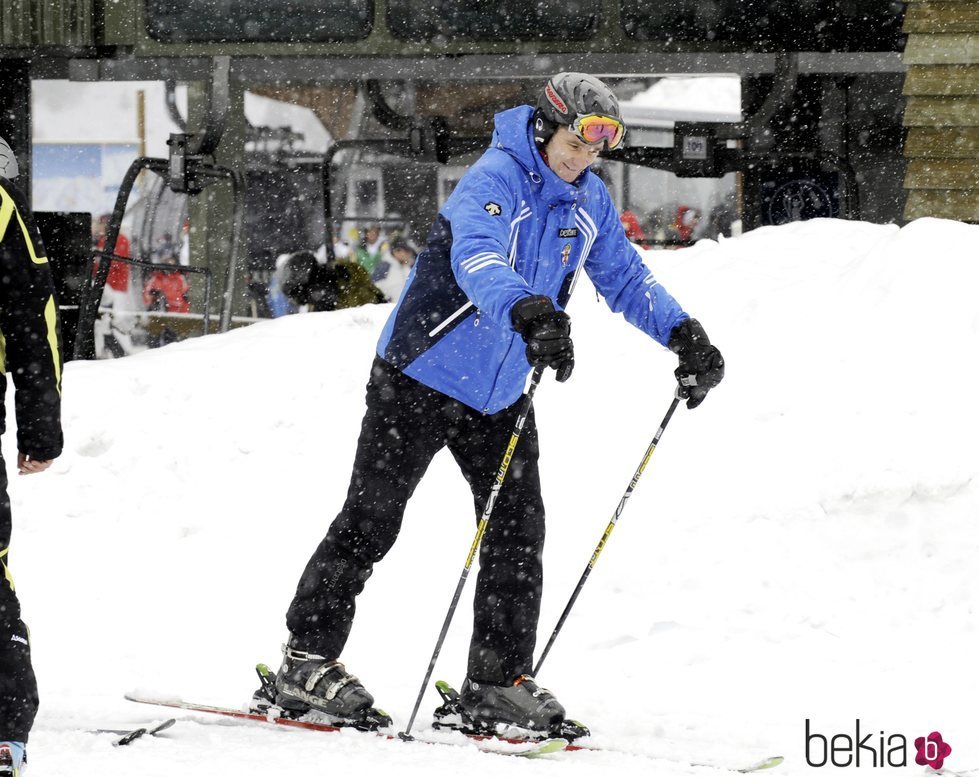 Iñaki Urdangarin esquiando