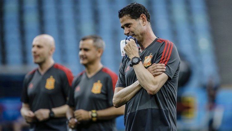 Fernando Hierro en el último entrenamiento de España antes de debutar en el Mundial de Rusia 2018