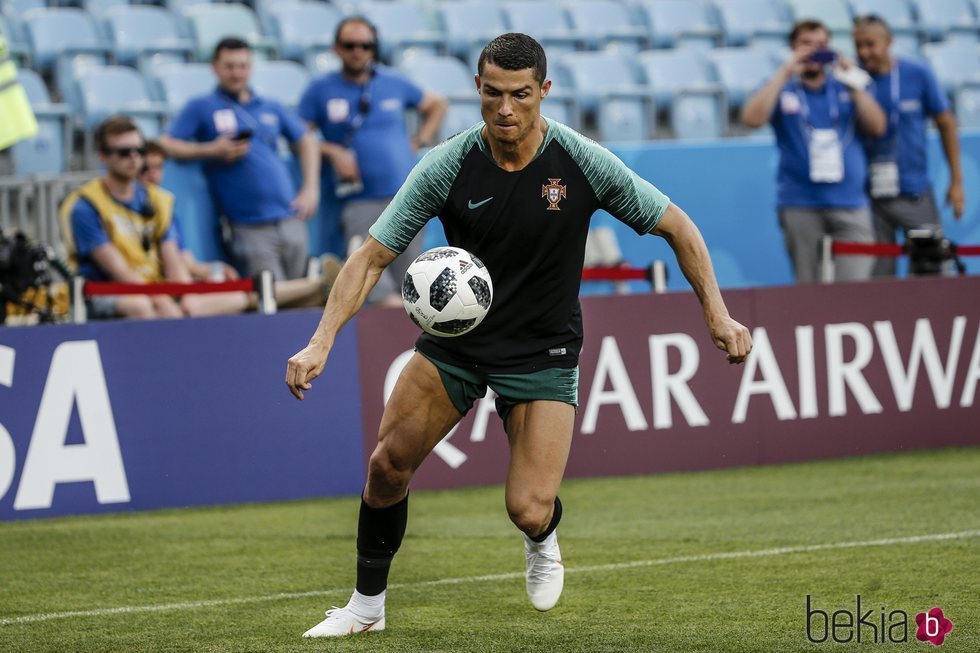 Cristiano Ronaldo entrenando con Portugal antes de debutar en el Mundial de Rusia 2018