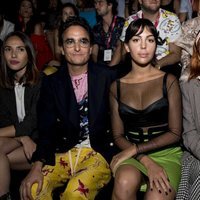 Georgina Rodríguez con el estilista Josie y la diseñadora Miranda Makaroff
