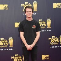 Dylan Minnette en los MTV Movie & TV Awards 2018