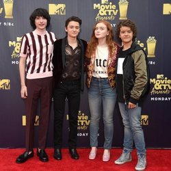 Elenco de 'Stranger Things' en los MTV Movie & TV Awards 2018