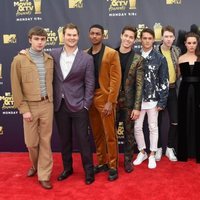 Elenco de 'Por trece razones' en los MTV Movie & TV Awards 2018