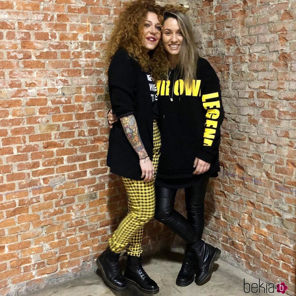 Sofía Cristo y Bruna Manzoni después de pinchar en una discoteca