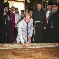 El Príncipe Guillermo visita el Santo Sepulcro