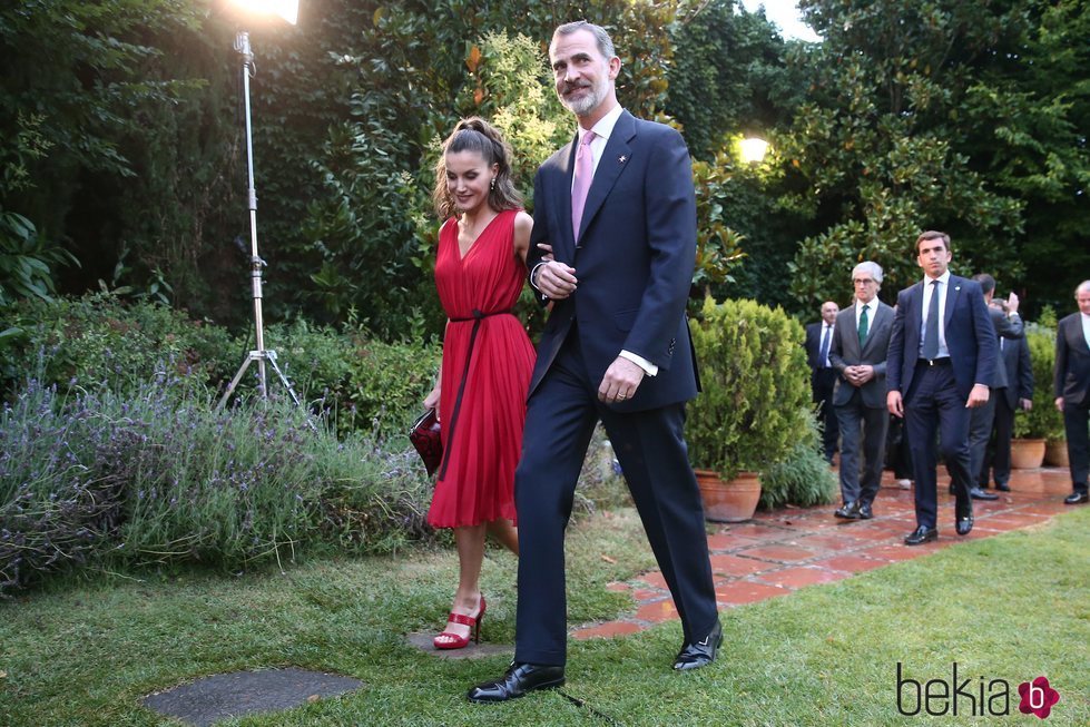 Los Reyes Felipe y Letizia, muy felices en la entrega de los Premios Fundación Princesa de Girona 2018