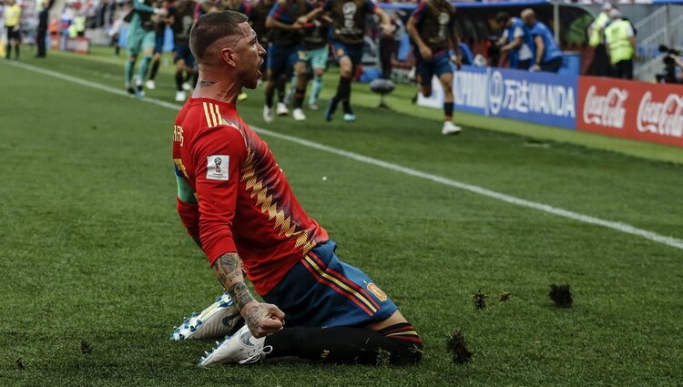 Sergio Ramos celebrando el primer gol de España frente a Rusia en el Mundial de Rusia 2018