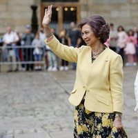 La Reina Sofía y Ana Pastor durante una visita de la monarca a Santiago de Compostela