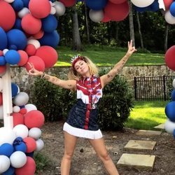 Miley Cyrus celebra el Día de la Independencia de Estados Unidos
