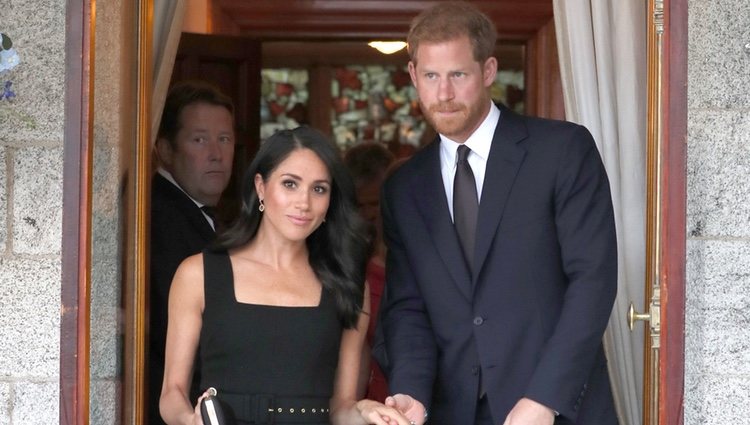 El Príncipe Harry y Meghan Markle en la fiesta en la residencia del Embajador de Reino Unido en Irlanda
