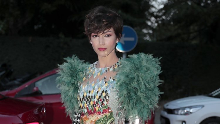 Úrsula Corberó a la entrada la fiesta del 30 aniversario de Vogue