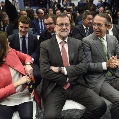 Pablo Casado en un acto del PP junto a Rajoy